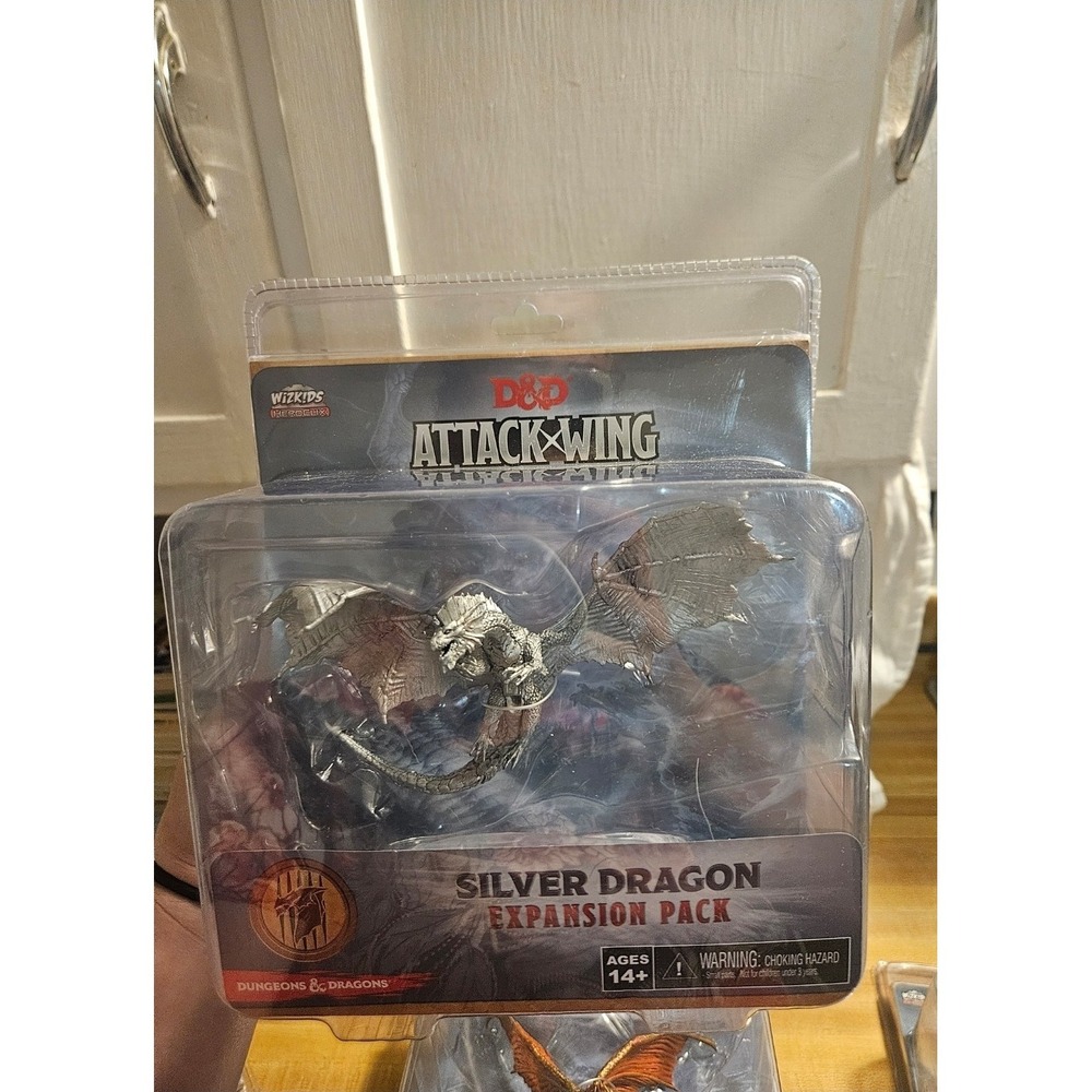 WizKids D&D Dungeons & Dragons Attack Wing Silver Dragon Expansion Pack